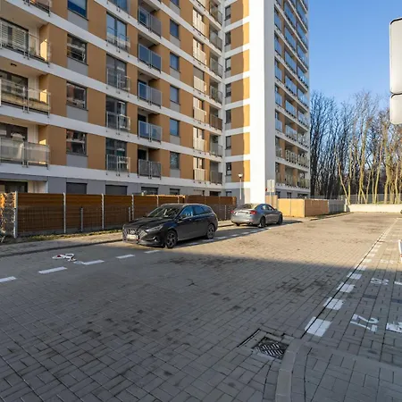 Wyjatkowy I Nowoczesny Z Balkonem I Parkingiem By Renters Apartment Poznan