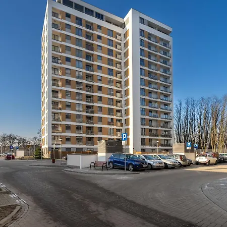 Wyjatkowy I Nowoczesny Z Balkonem I Parkingiem By Renters شقة