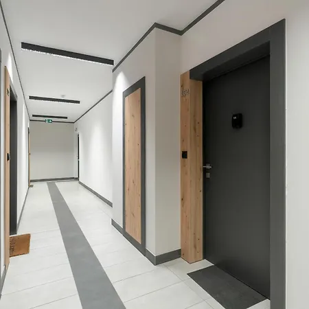 Lägenhet Wyjatkowy I Nowoczesny Z Balkonem I Parkingiem By Renters *