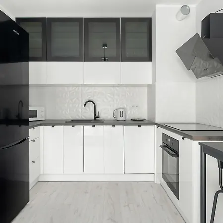 Lägenhet Wyjatkowy I Nowoczesny Z Balkonem I Parkingiem By Renters