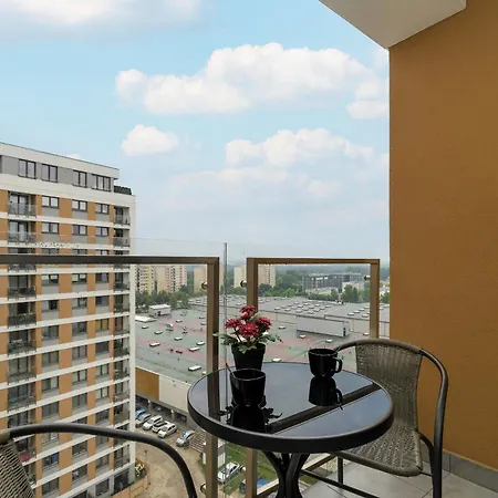 Wyjatkowy I Nowoczesny Z Balkonem I Parkingiem By Renters